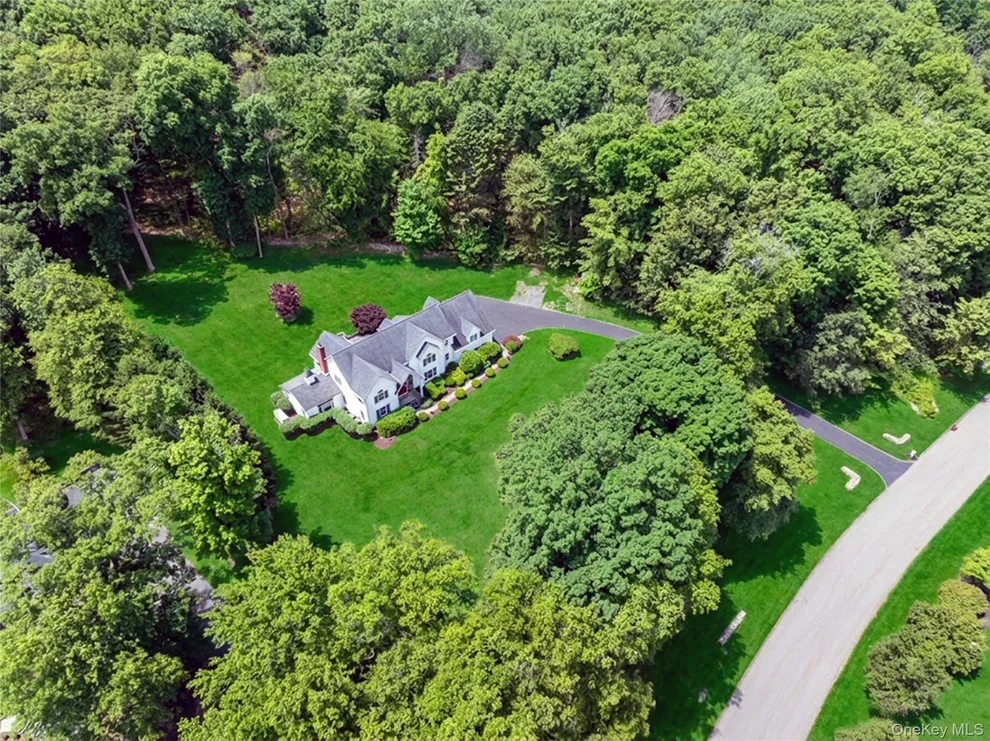 Unit for sale at 10 Adams Farm Road, Somers, NY 10536