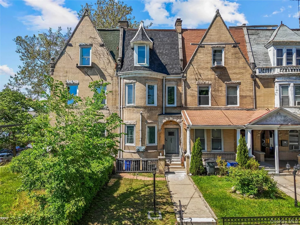 Unit for sale at 203 E Prospect Avenue, Mount Vernon, NY 10550