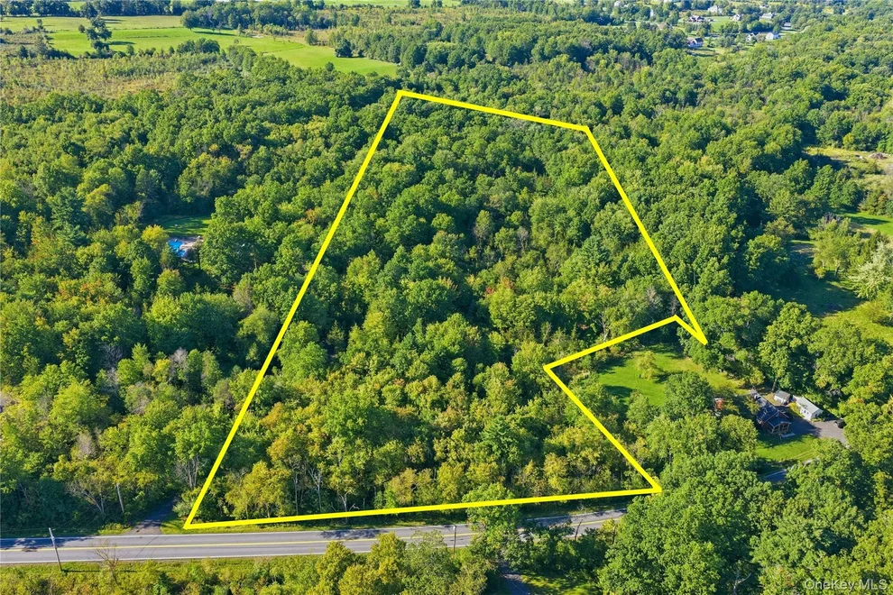 Unit for sale at Bruynswick Road, Gardiner, NY 12561