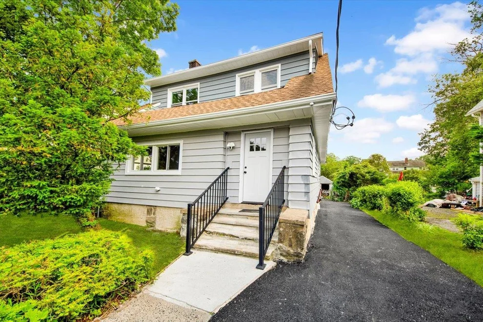 Unit for sale at 128 Mayflower Avenue, New Rochelle, NY 10801