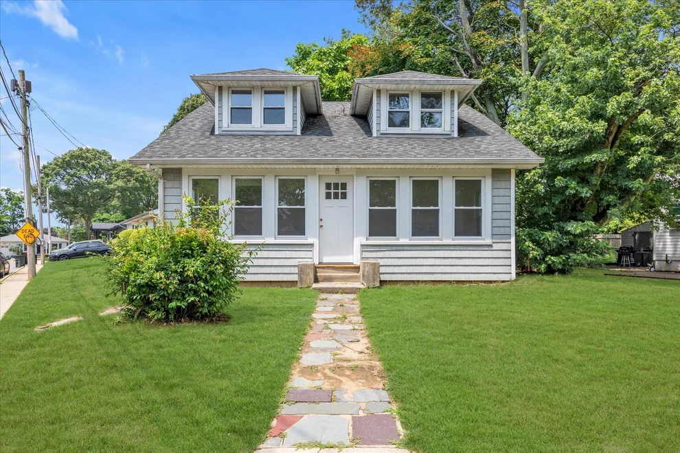 Unit for sale at 45 Lakeview Avenue, Hempstead, NY 11520