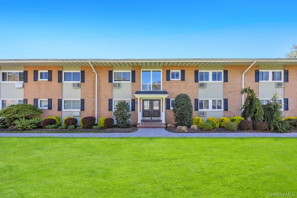 Unit for sale at 49 Mildred Place, Babylon, NY 11703