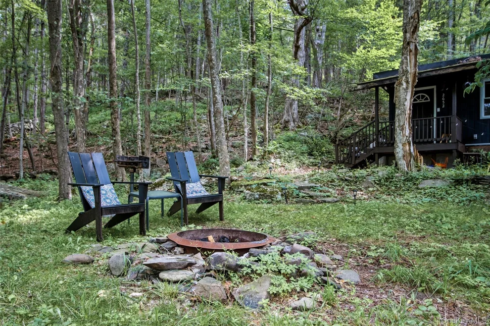Unit for sale at 2652 Rt-42, Lexington, NY 12452