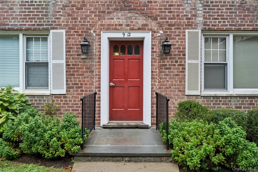 Unit for sale at 14 Soundview Avenue, White Plains, NY 10606