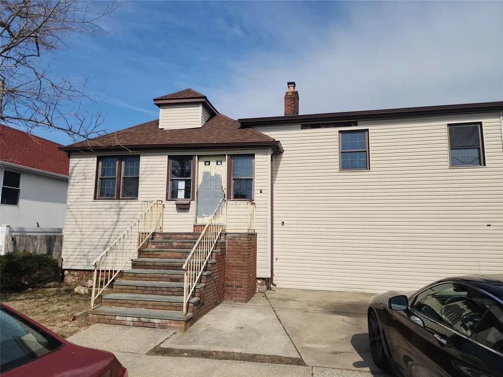 Unit for sale at 1043 Delaware Avenue, Hempstead, NY 11558