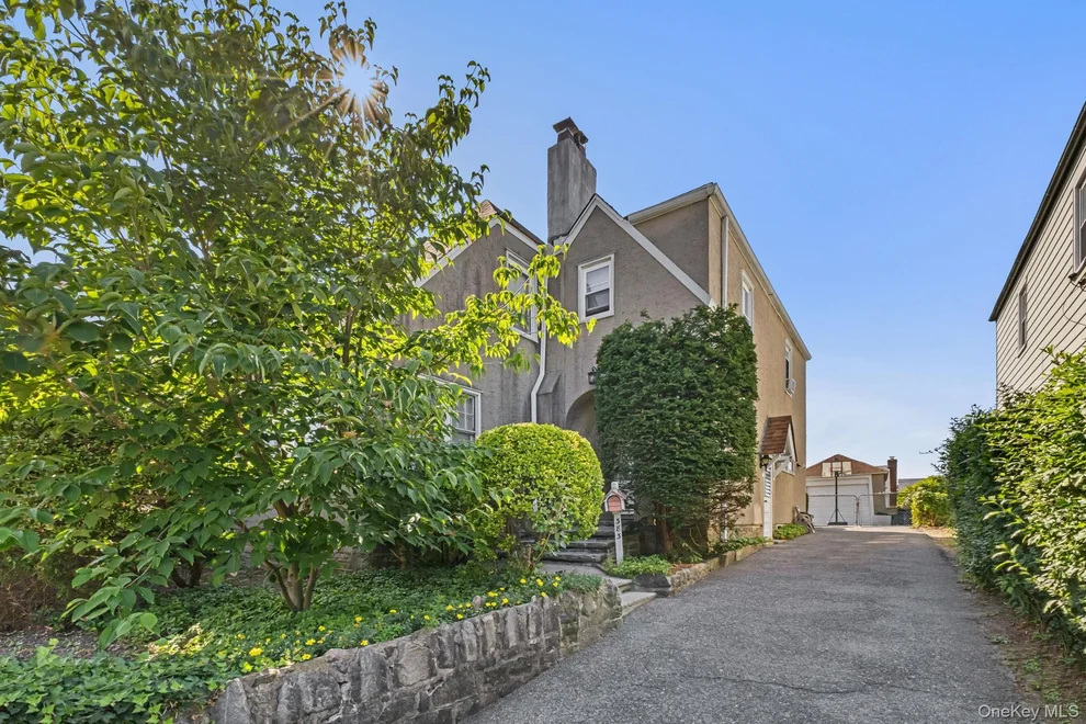 Unit for sale at 383 Saint Johns Avenue, Yonkers, NY 10704