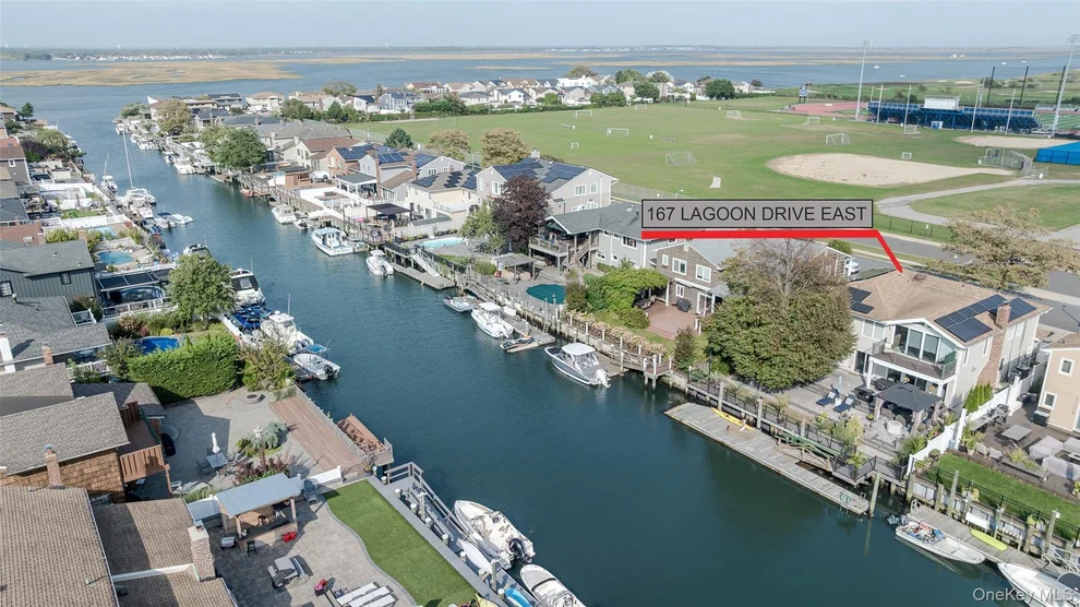 Unit for sale at 167 Lagoon Drive E, Hempstead, NY 11561