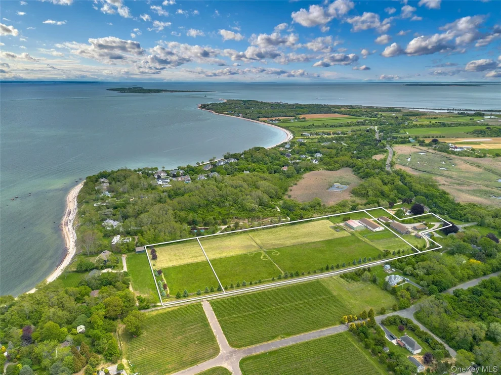 Unit for sale at 29525 Main, Southold, NY 11957
