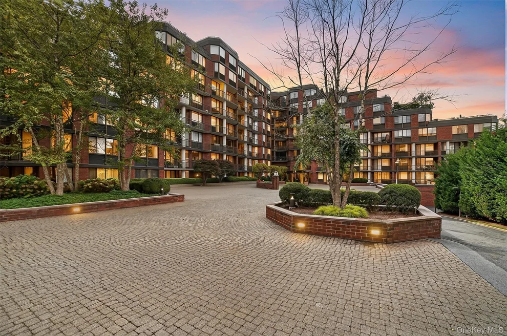 Unit for sale at 50 E Hartsdale Avenue, Greenburgh, NY 10530
