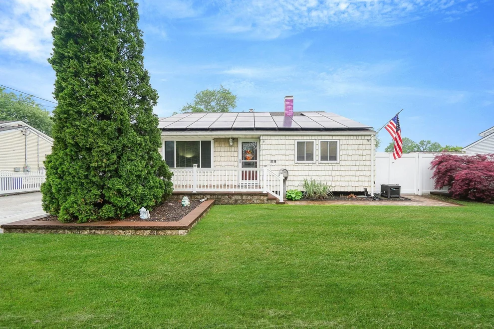 Unit for sale at 3114 Falcon Avenue, Brookhaven, NY 11763
