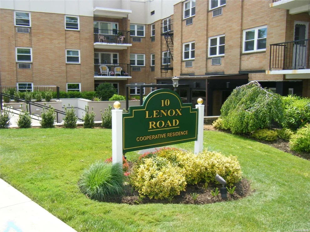 Unit for sale at 10 Lenox Road, Hempstead, NY 11570
