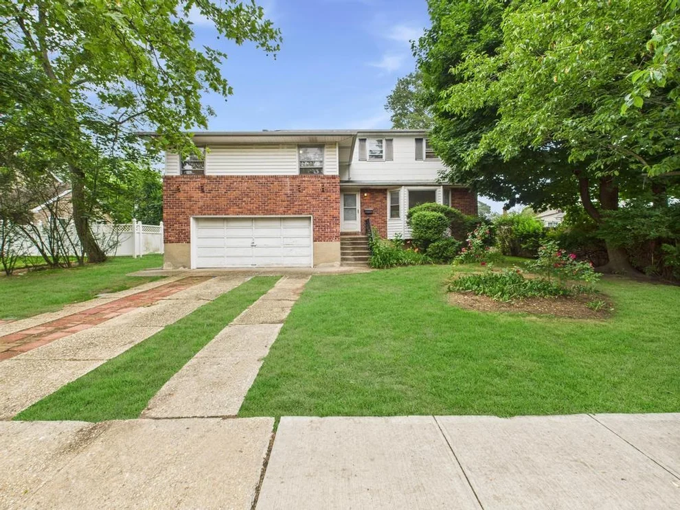 Unit for sale at 811 Bellmore Avenue, Hempstead, NY 11554