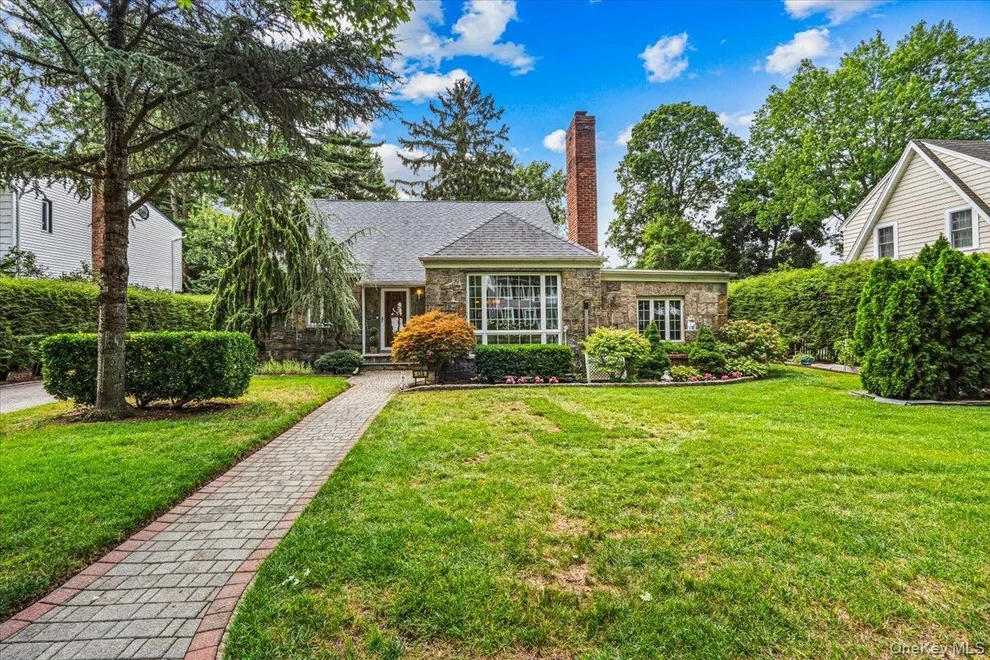 Unit for sale at 138 Locust Street, Hempstead, NY 11530