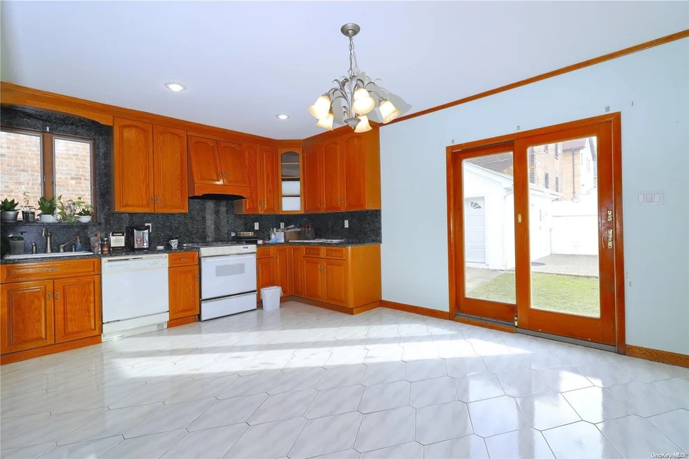 Unit for sale at 152-14 Bayside Avenue, Flushing, NY 11354