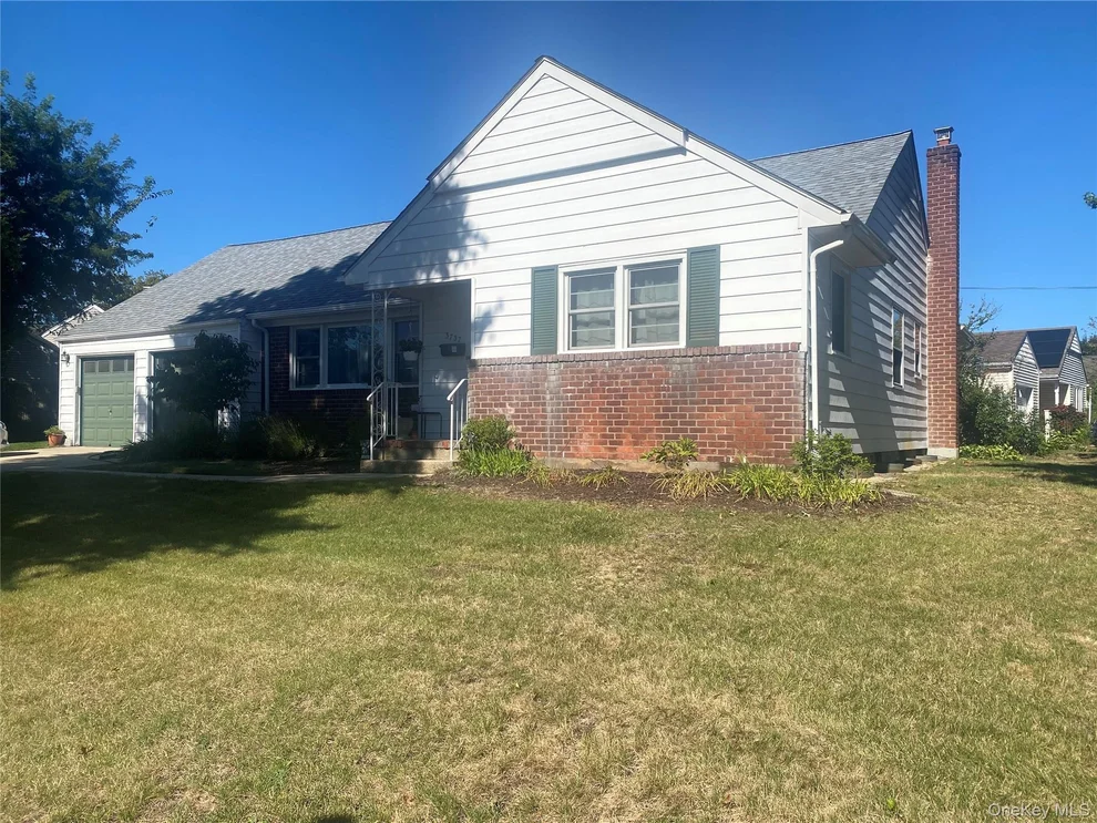 Unit for sale at 3737 Maxwell Drive, Hempstead, NY 11793