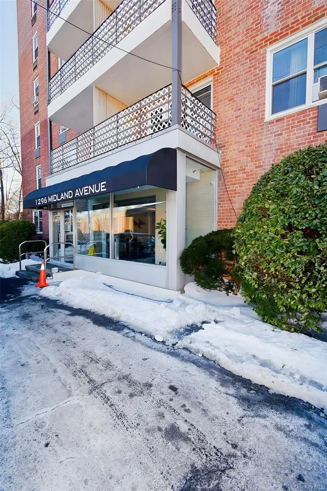 Unit for sale at 1296 Midland Avenue, Yonkers, NY 10704