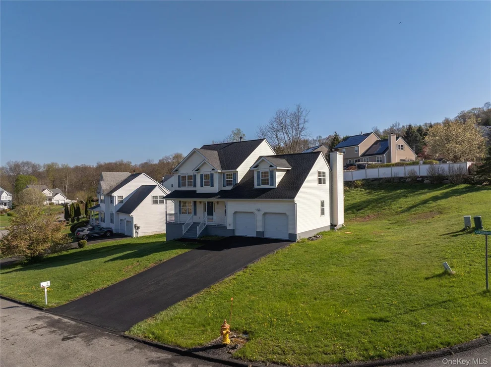 Unit for sale at 2 Shadowbrook Lane, Newburgh (Town), NY 12550