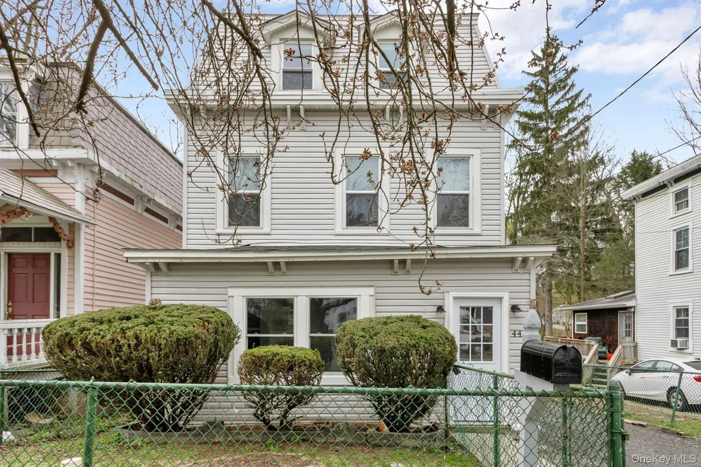 Unit for sale at 44 Glenwood Avenue, Poughkeepsie, NY 12603