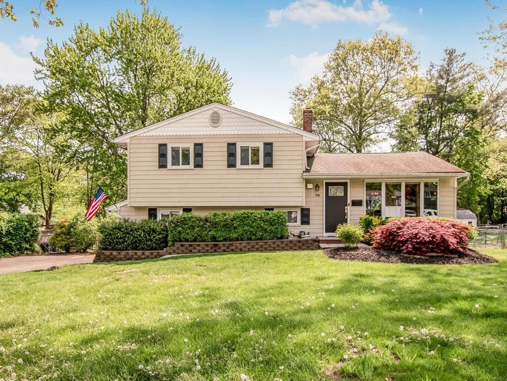 Unit for sale at 70 Lyncrest Avenue, Clarkstown, NY 10956