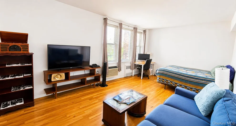 Unit for sale at 333 Bronx River Road, Yonkers, NY 10704