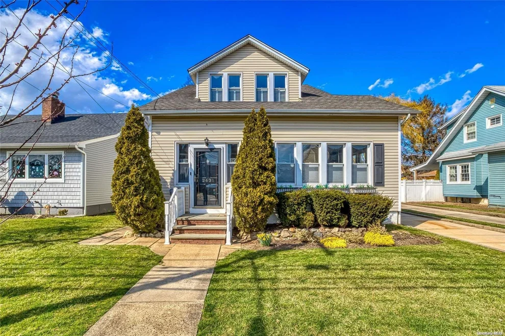 Unit for sale at 2631 Wilson Avenue, Hempstead, NY 11710