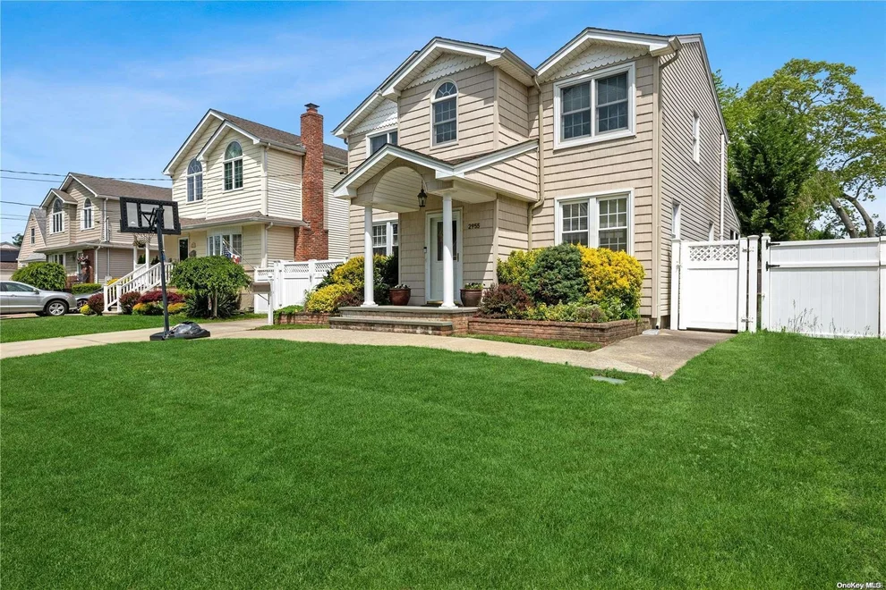 Unit for sale at 2955 Ewell Place, Hempstead, NY 11793
