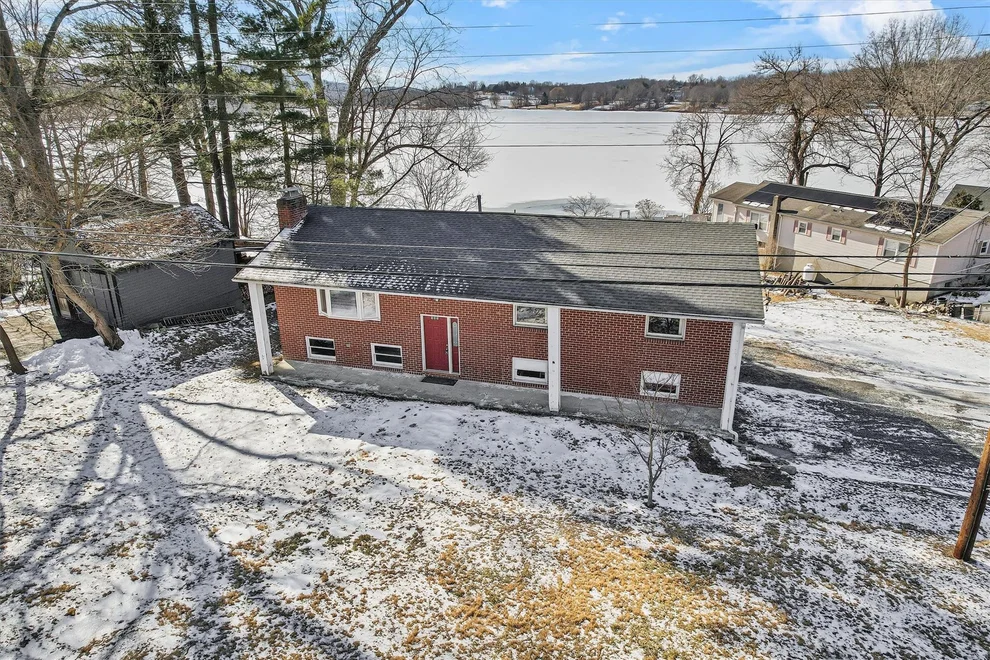 Unit for sale at 505 Shore Drive, New Windsor, NY 12553