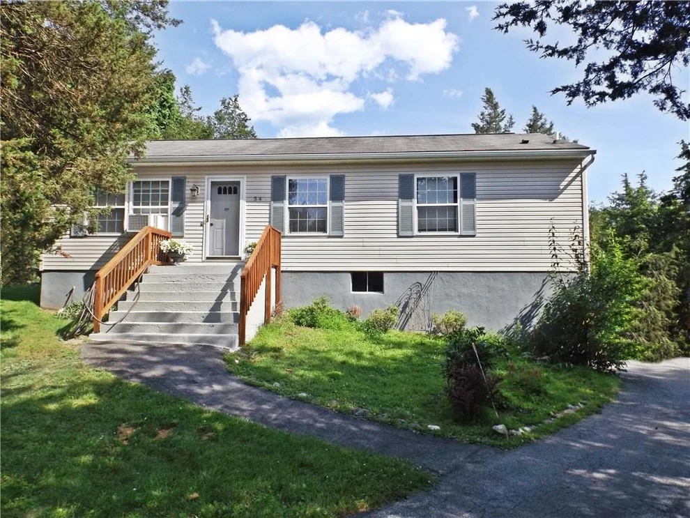 Unit for sale at 54 Bronson Road, Beekman, NY 12570