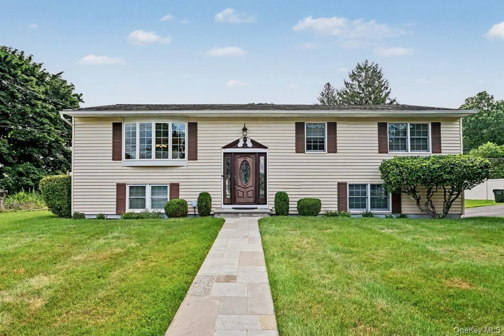 Unit for sale at 19 Lindy Drive, Carmel, NY 10512