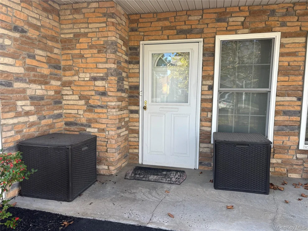 Unit for sale at 61 Aveonis Court, Fishkill, NY 12524