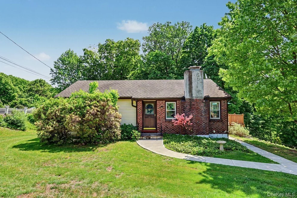 Unit for sale at 22 Manor Way, Southeast, NY 10509