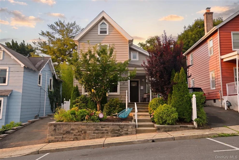 Unit for sale at 37 Lydecker Street, Orangetown, NY 10960