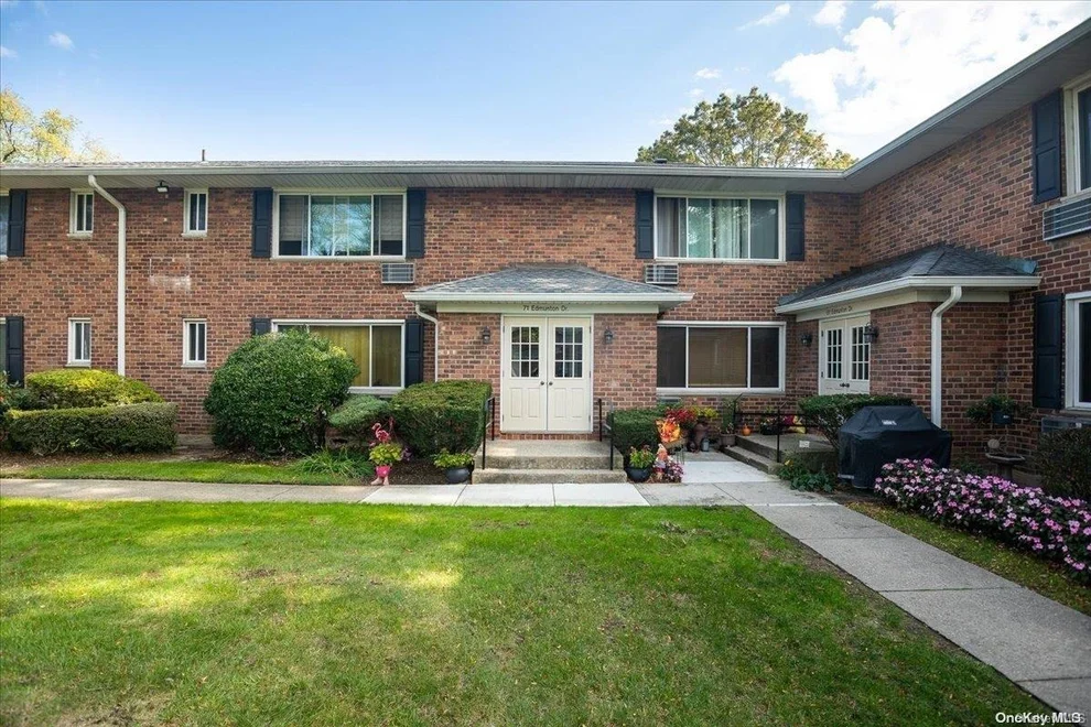Unit for sale at 71 Edmunton Drive, Babylon, NY 11703
