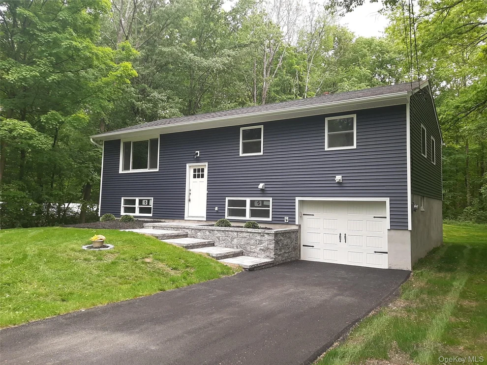 Unit for sale at 38 Pine Woods Road, Hyde Park, NY 12538
