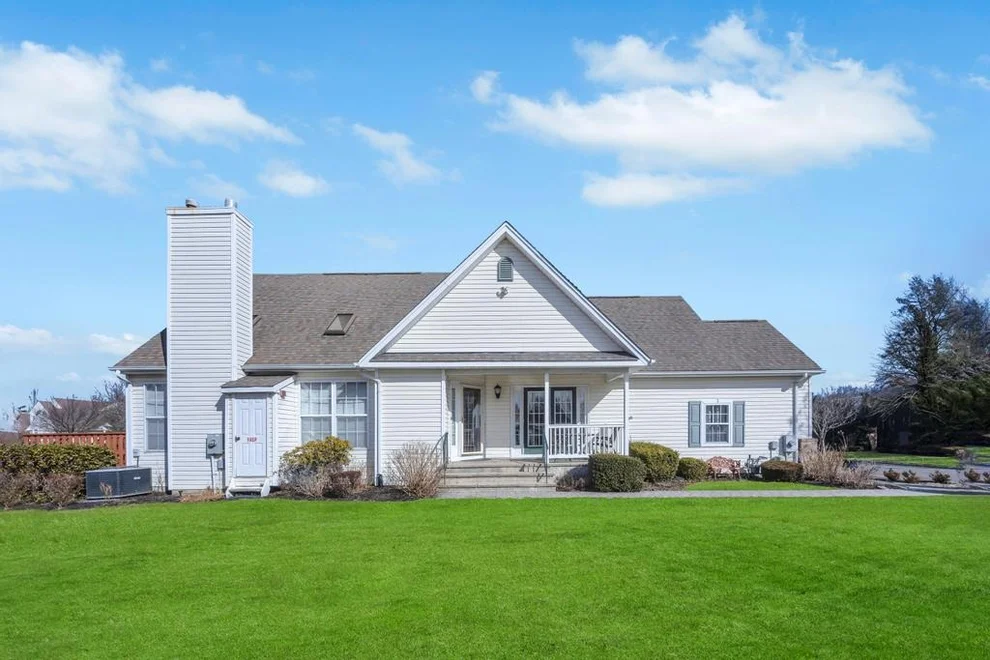 Unit for sale at 107 Caroline Court, Brookhaven, NY 11776