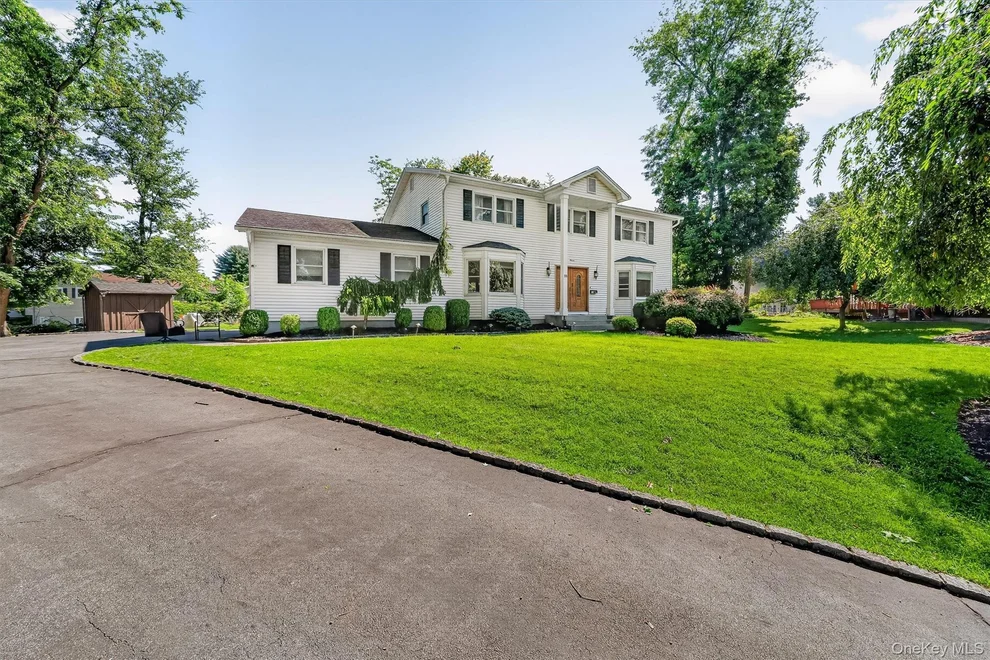 Unit for sale at 11 Allison Circle, Haverstraw, NY 10923