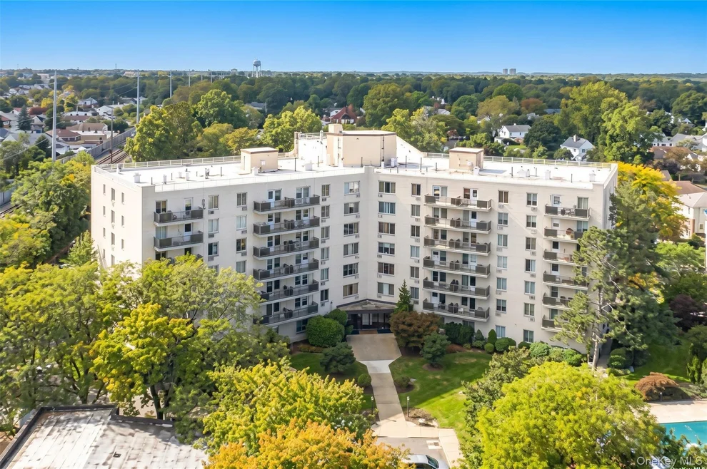 Unit for sale at 135 Post Avenue, North Hempstead, NY 11590