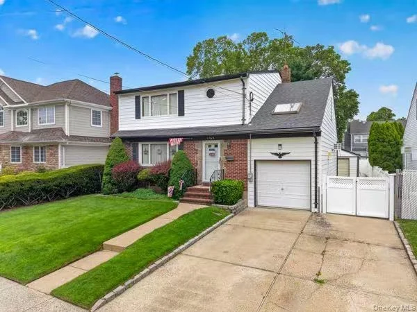 Unit for sale at 1769 W End Avenue, North Hempstead, NY 11040