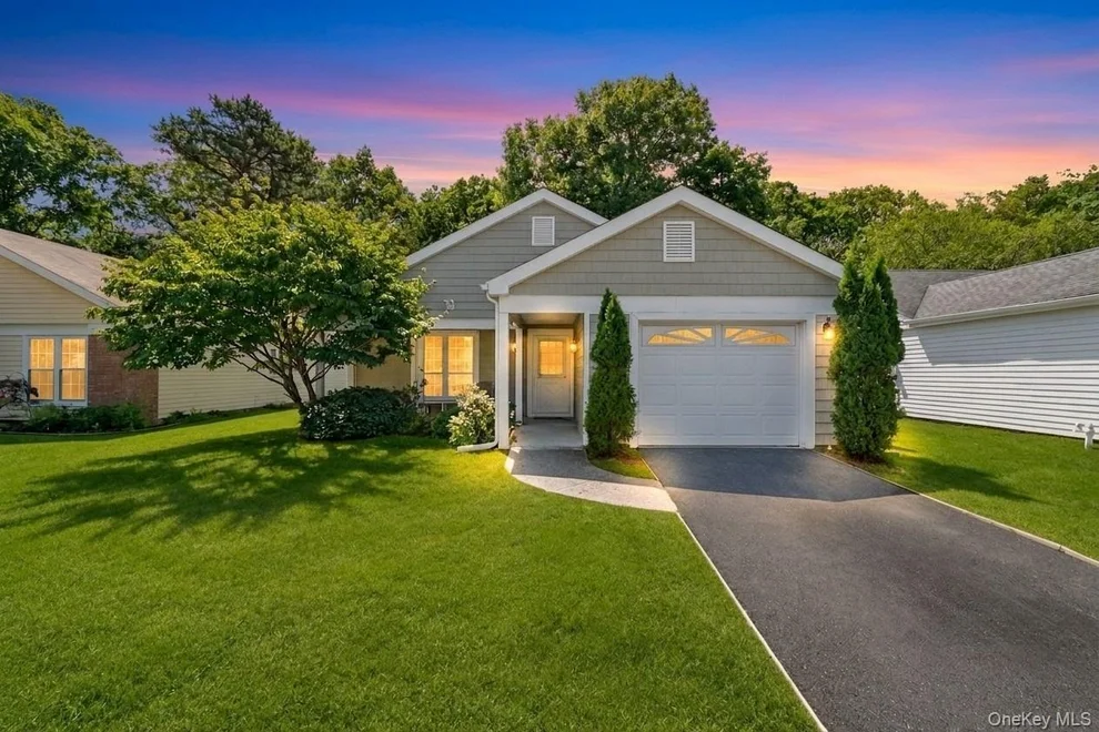 Unit for sale at 232 Belfast Lane, Brookhaven, NY 11961