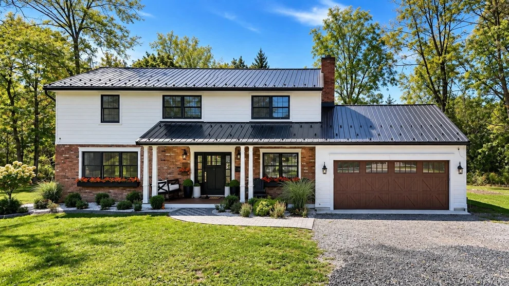 Unit for sale at 28 Galloway Road, Warwick (Town), NY 10990