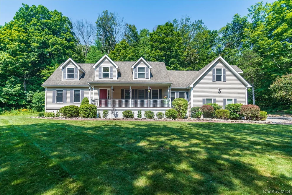 Unit for sale at 129 Barkit Kennel Road, Pleasant Valley, NY 12569
