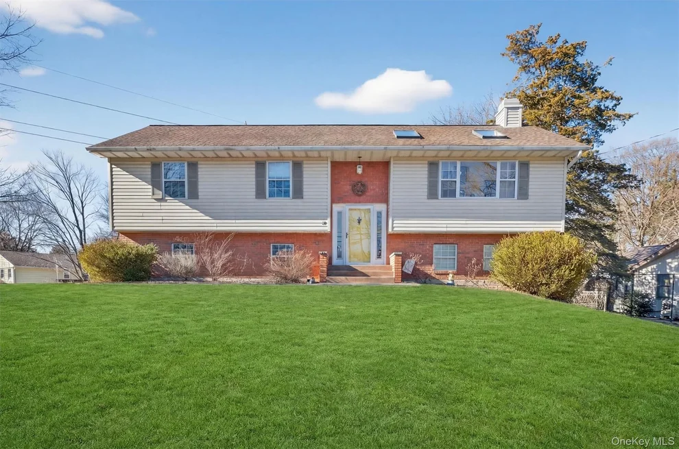 Unit for sale at 13 Timberline Drive, Poughkeepsie (Town), NY 12603