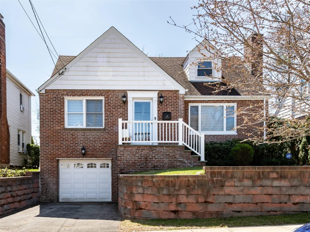 Unit for sale at 18 Cypress Avenue, North Hempstead, NY 11050