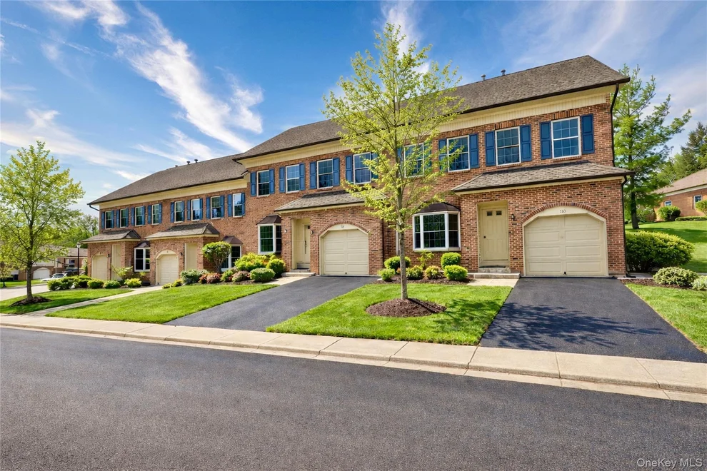 Unit for sale at 111 High Point Circle, Newburgh (Town), NY 12550