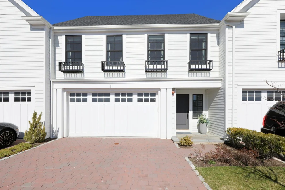 Unit for sale at 11 Lavender Lane, Rye Town, NY 10573