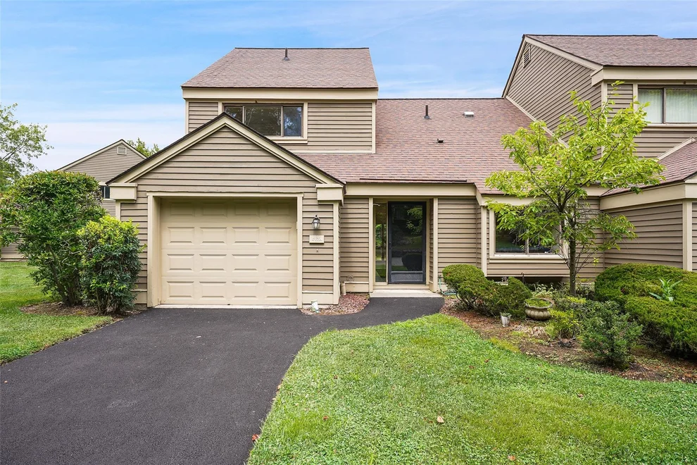 Unit for sale at 617 Heritage Hills Drive, Somers, NY 10589