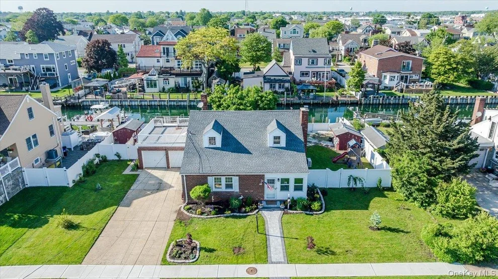 Unit for sale at 48 W 3rd Street, Hempstead, NY 11520