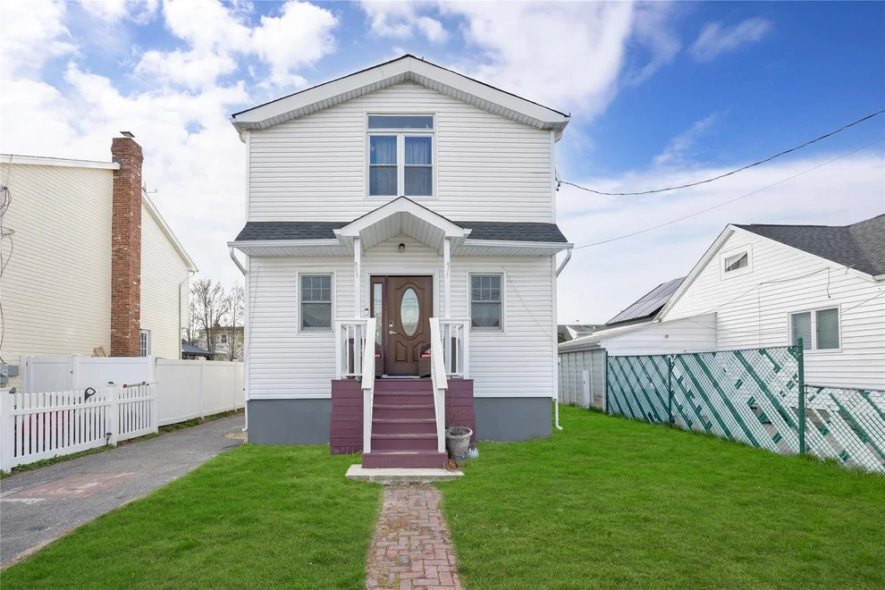 Unit for sale at 71 E Kissimee Road, Babylon, NY 11757
