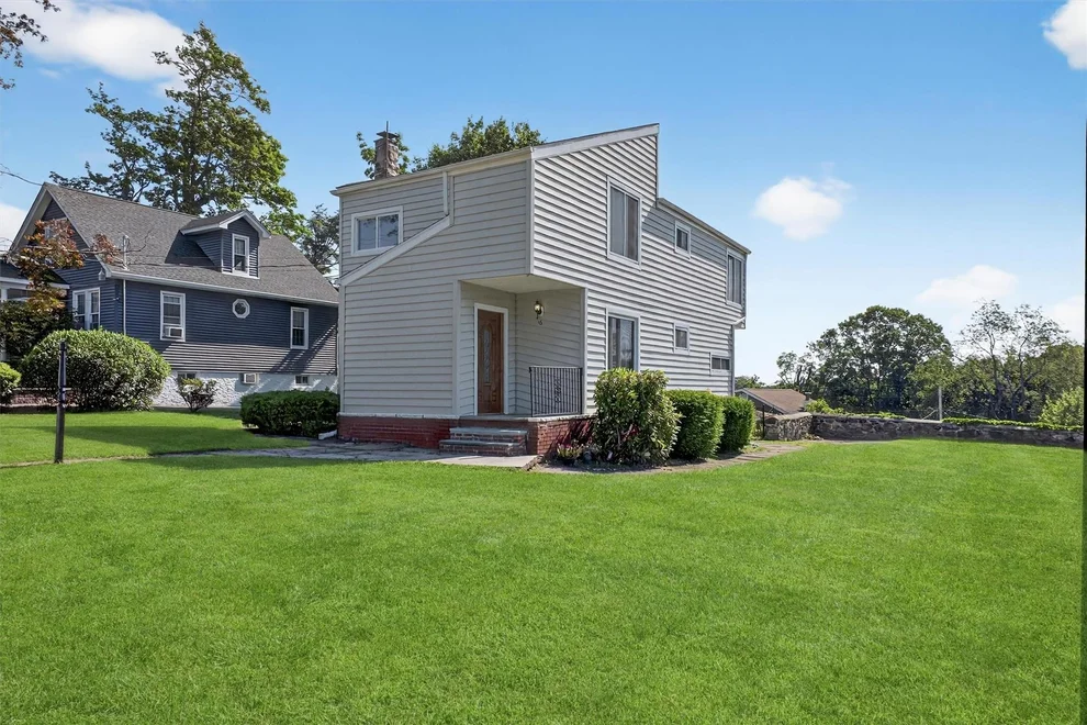 Unit for sale at 16 Crest Drive, Somers, NY 10598