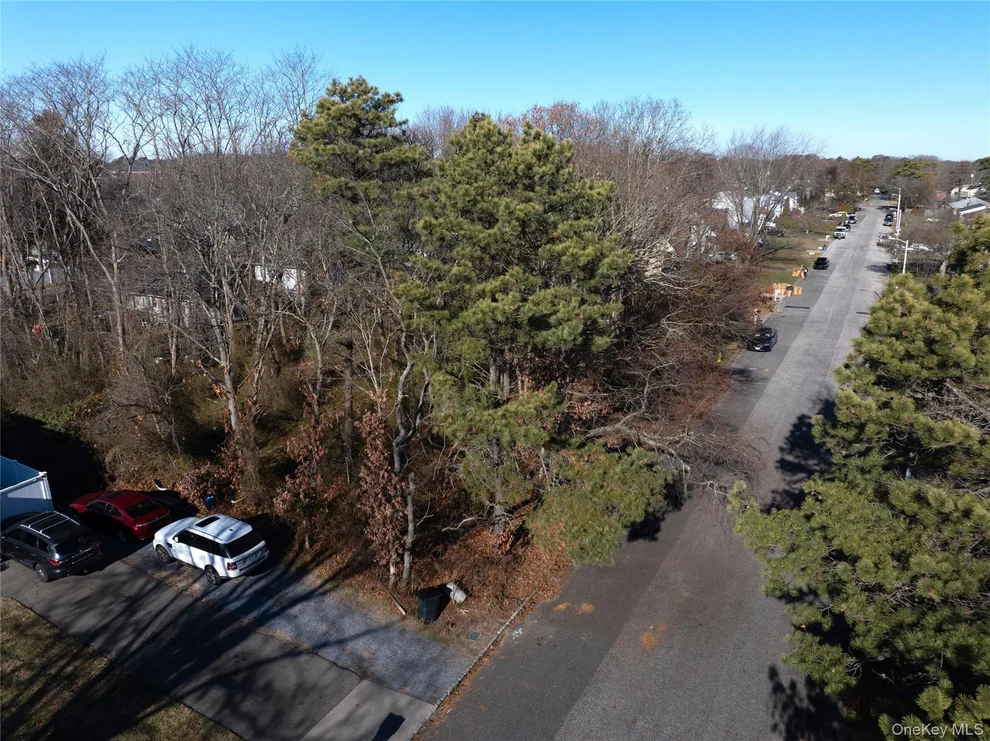 Unit for sale at Maple Avenue, Brookhaven, NY 11713
